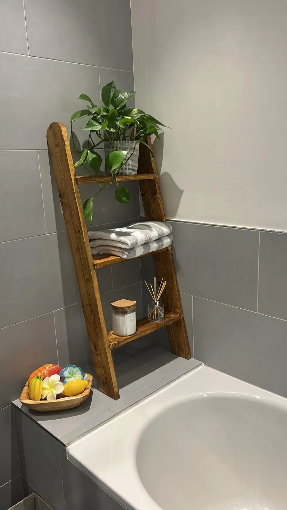 Decorative Wooden 3 Tier Ladder Shelf